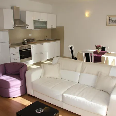 Apartment Zuvela