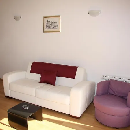 Zuvela Апартаменти *