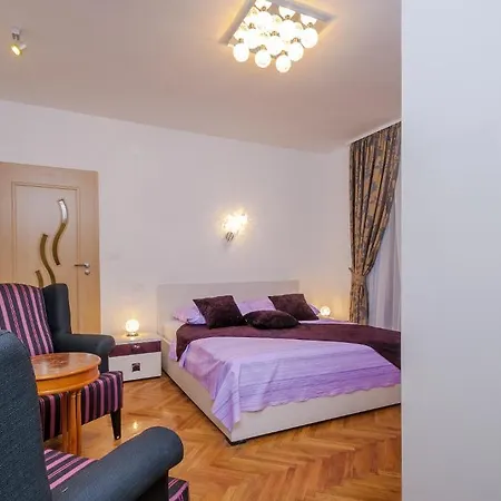 Zuvela Апартаменти Спліт